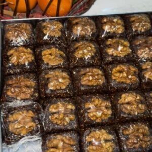 سنيوة تين و زيت الزيتون و العسل الحر و الجوز